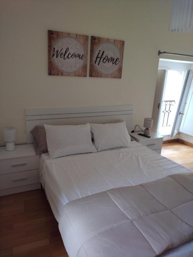 Apartamentos A Parada Do Camino Padrón Екстериор снимка